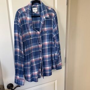 American Eagle Outfitters Blue and Pink Plaid Flannel Shirt